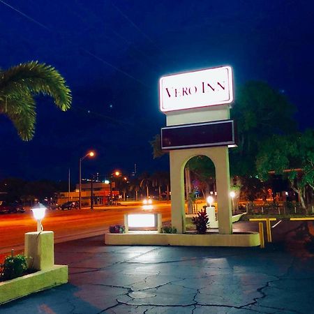 Vero Inn Веро Бич Экстерьер фото